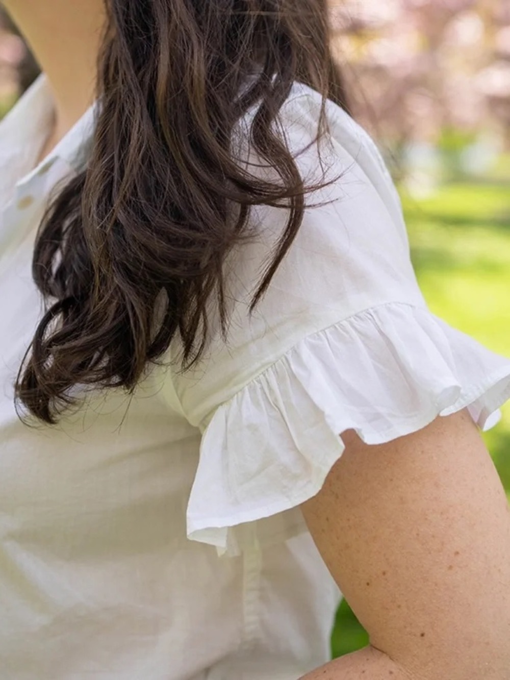 J.Crew White Classic Fit Lightweight Cotton Poplin Ruffle Sleeve Shirt | 16 - Picture 2 of 16